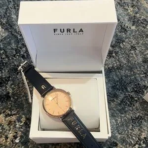 Furla leather watch new in original box Navy blue Time to let them out of the box ! Why settle for one strap  main image 4